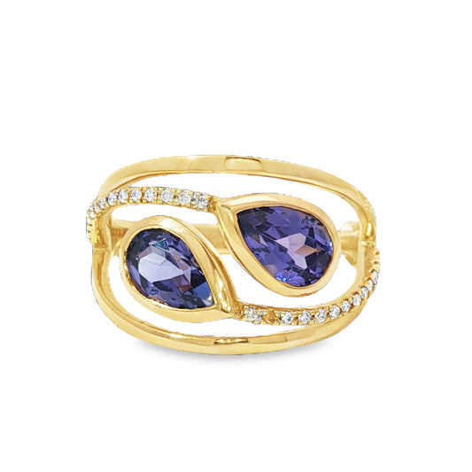 2 Pear Shaped Tanzanite Ring with Diamonds in Yellow Gold 18Kt