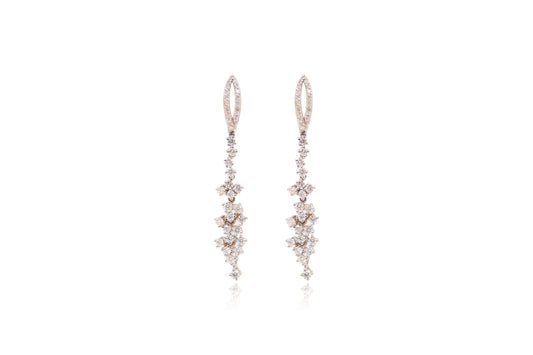 3D Design Diamond Necklace and Earrings Set in White Gold 18KT