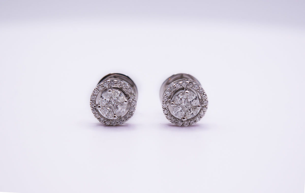 Diamond Stud Earrings in White Gold 18KT