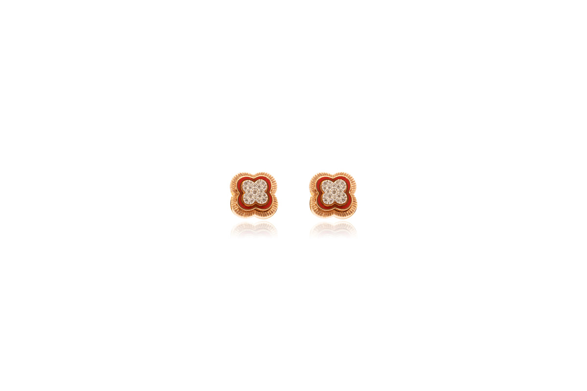 Floral Diamond Stud Earrings 18Kt